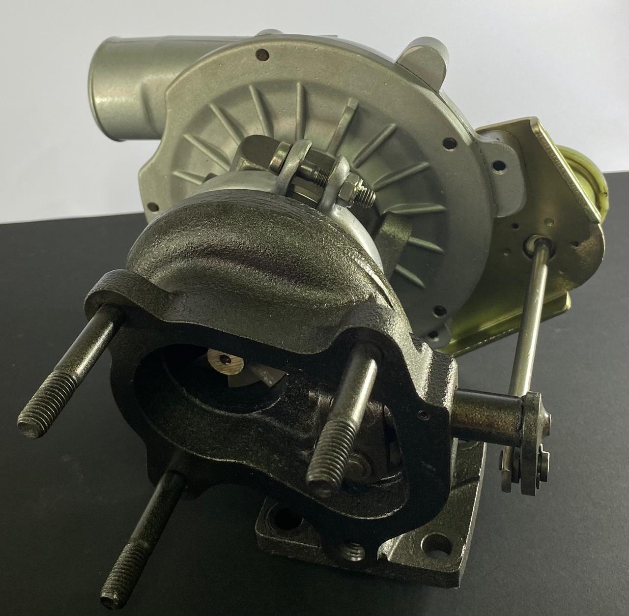 やま No.472 ISUZU KB 2.5 - VC420018 New Turbo – SA Turbo