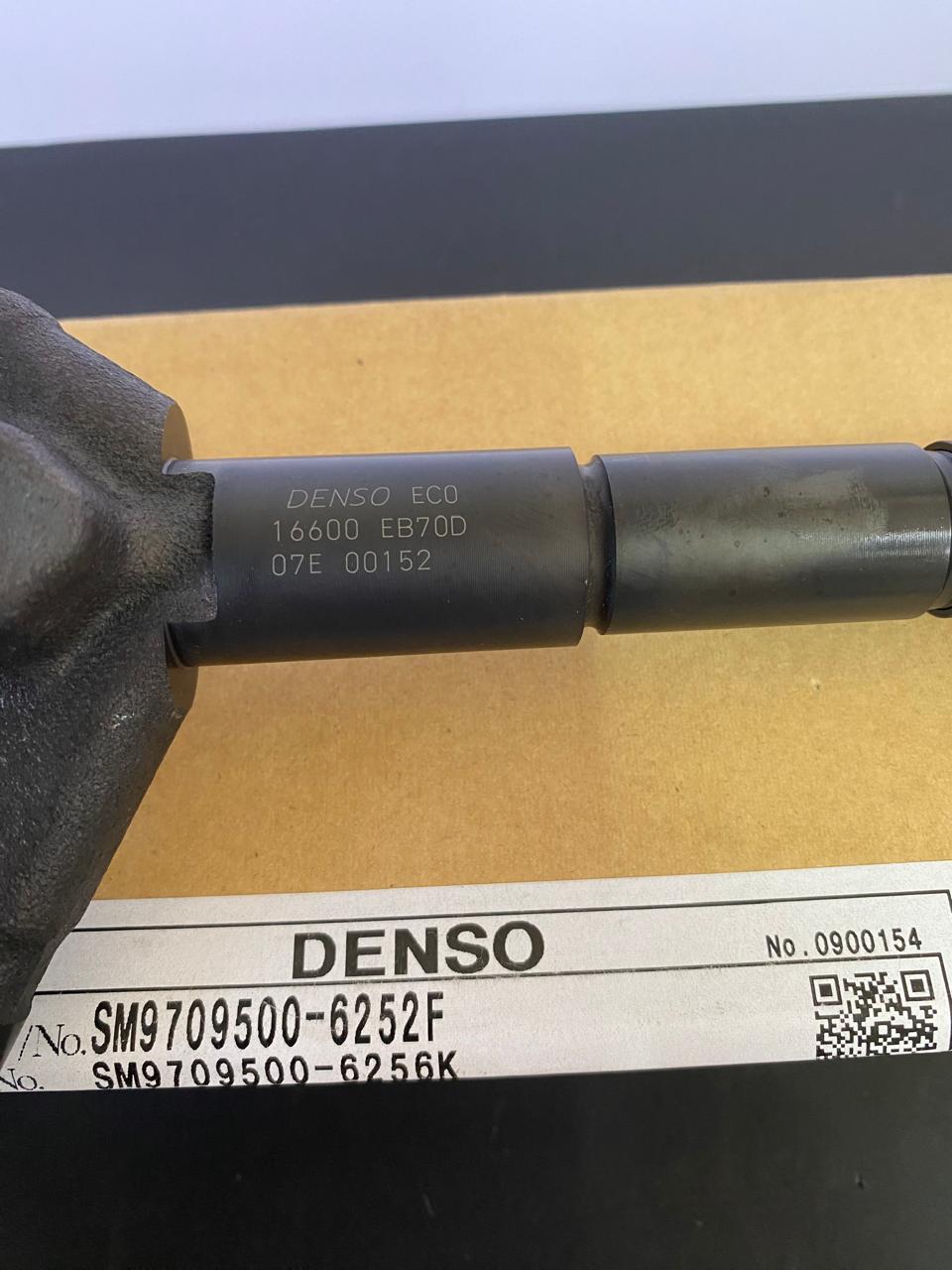 Nissan Navara / 16600EB70D Injector